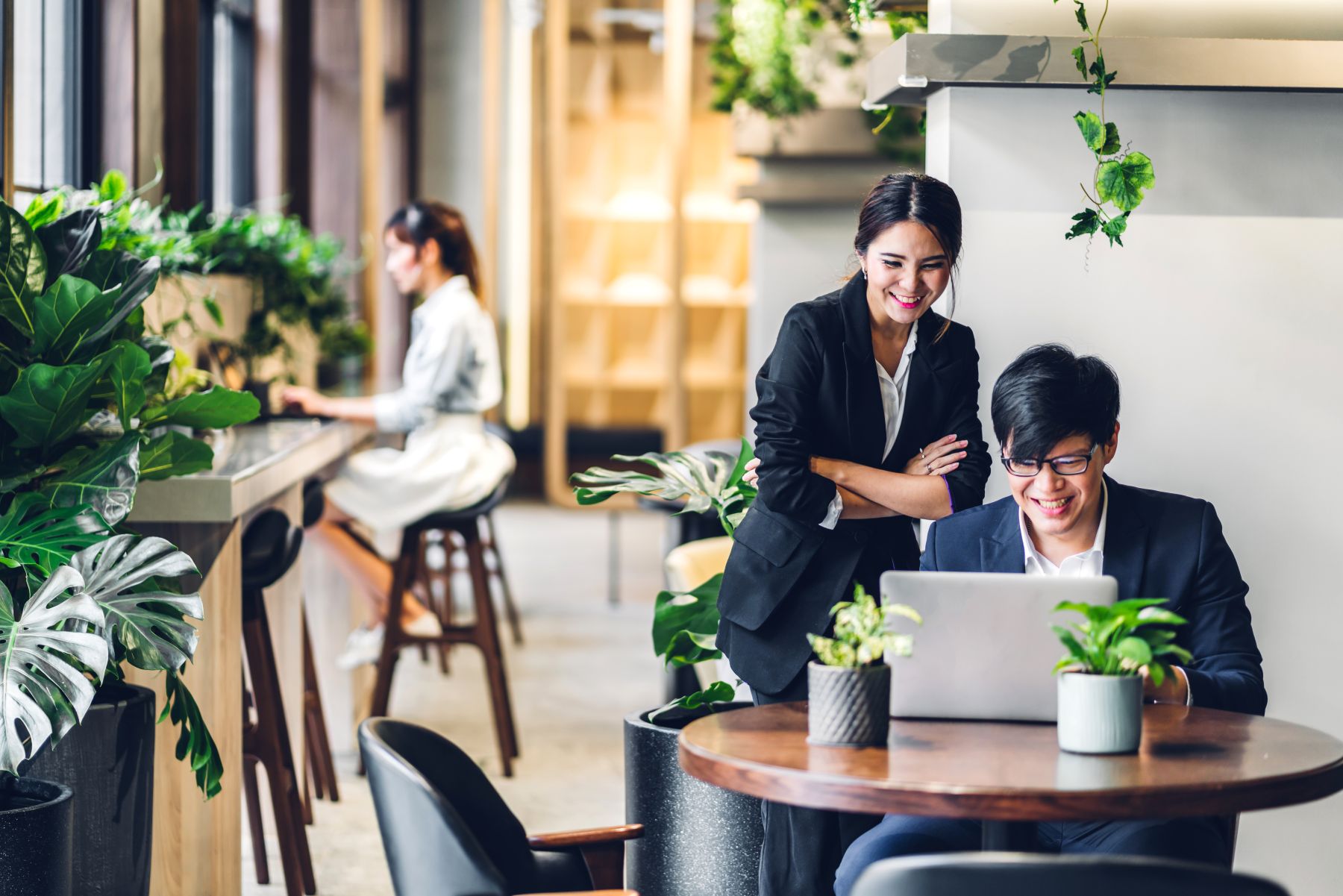 Example of a positive work environment.